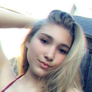 Meet your Posher, Elisha